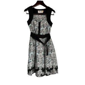 Aventrua Daylyn Dress Size 10 floral blue white black tank belted organic cotton